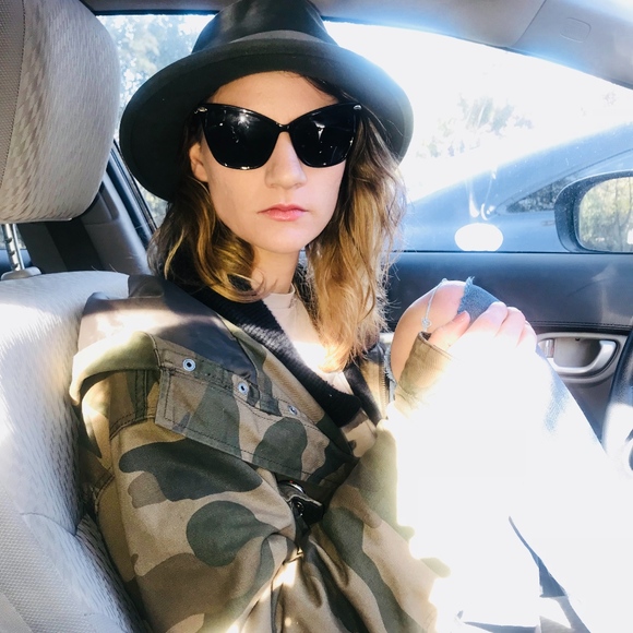 Ann Arbor mama! From LA to Ann Arbor. - Picture 7 of 7